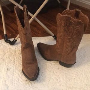 Justin cowboy boots